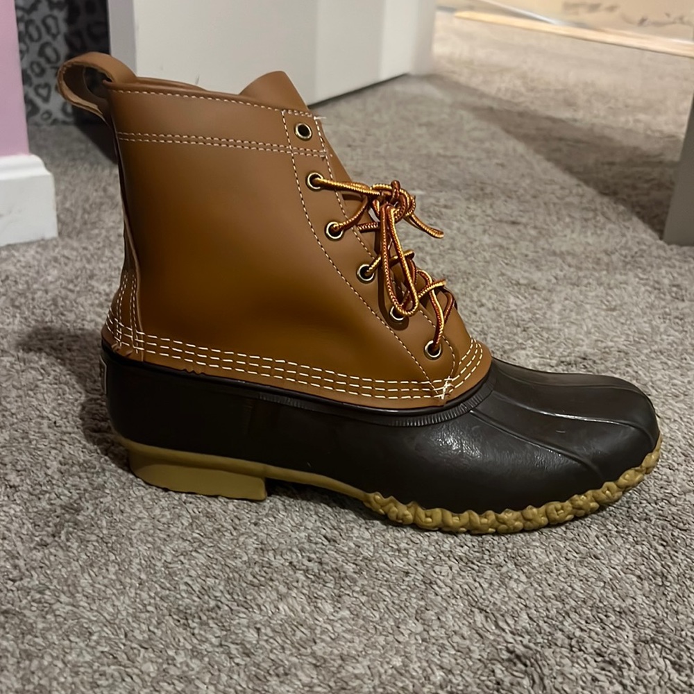 Brand new Bean boots